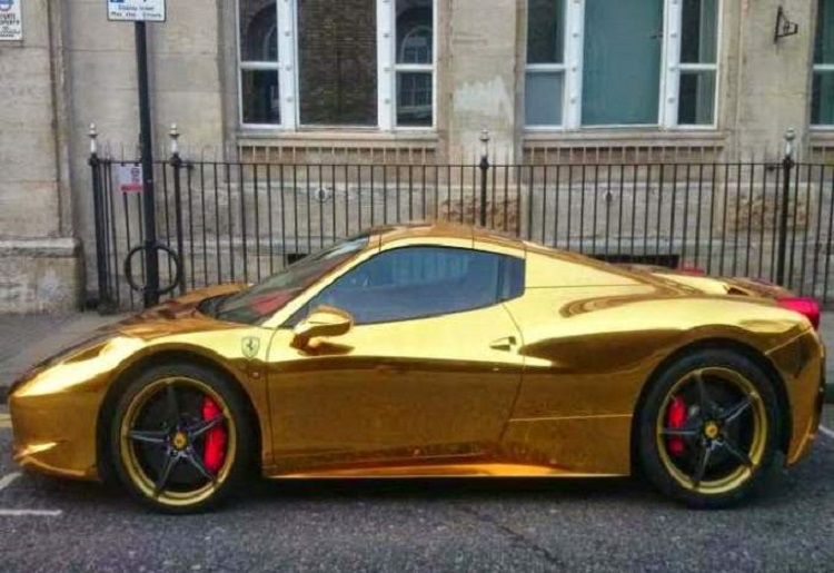 Buzzdrives.com | You’re No One In The UAE Without A Gold Plated Supercar